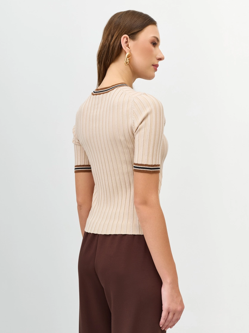 Укороченный джемпер в рубчик