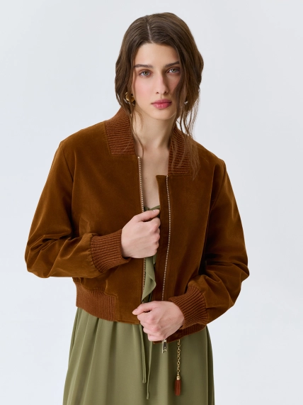 Укороченный жакет из искусственной замши