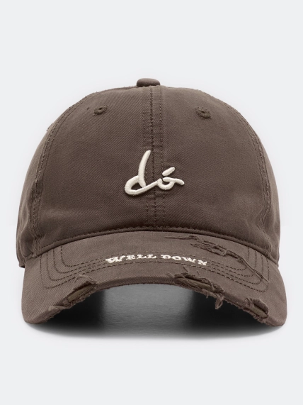 Кепка с объемной вышивкой