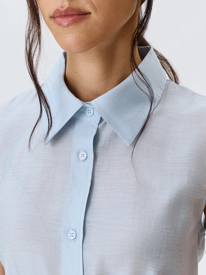 Полупрозрачная блузка из тенселя