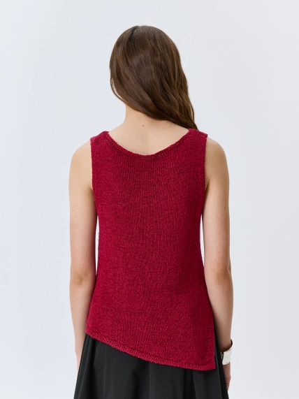 Асимметричный вязаный топ