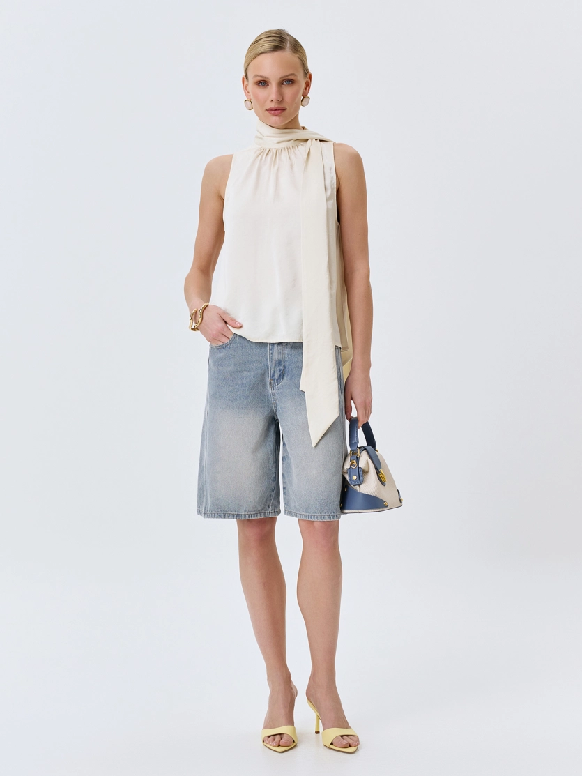 Джинсовые бермуды