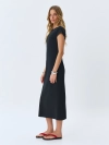 Трикотажное платье-макси
