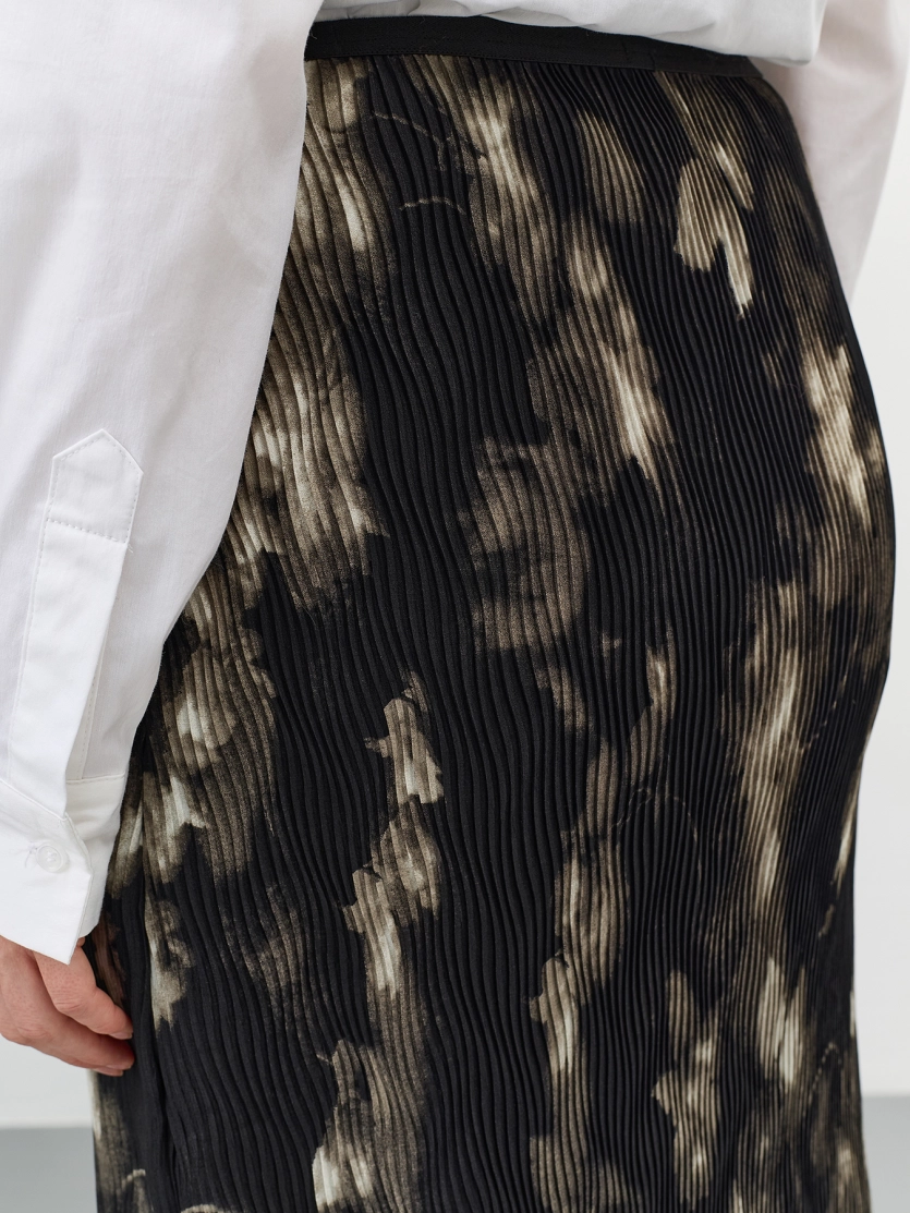 Юбка-плиссе из фактурной ткани