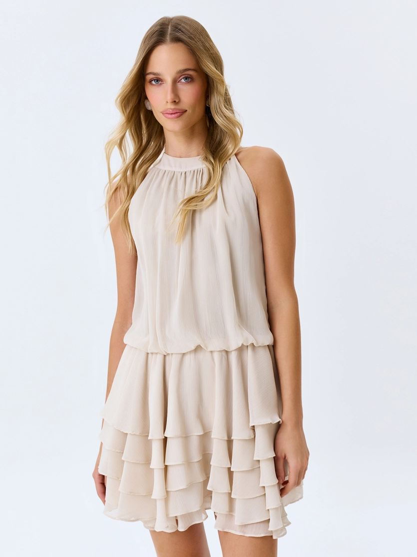 Романтичное платье-мини с оборками