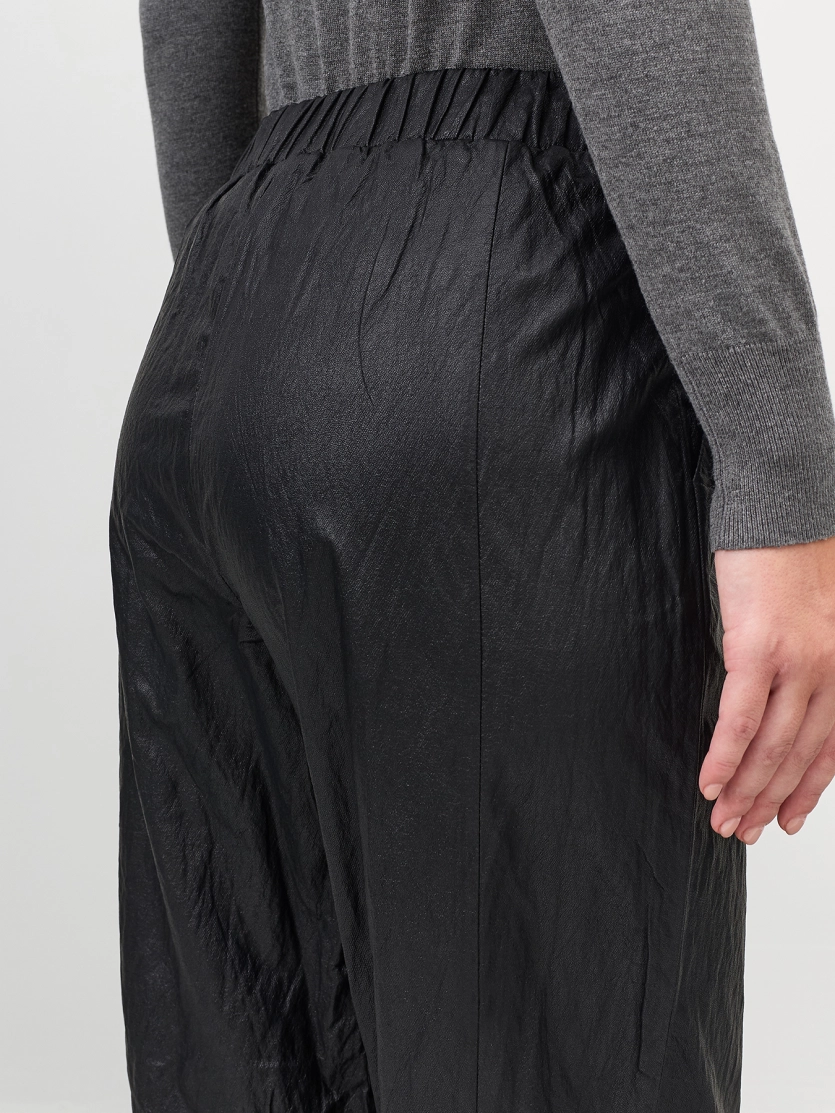 Джоггеры из фактурной ткани