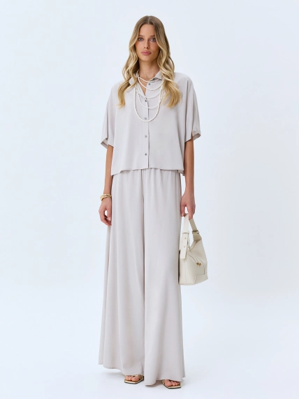 Укороченная блузка из района