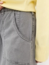 Объемные джинсы с карманами-патчами в стиле Workwear