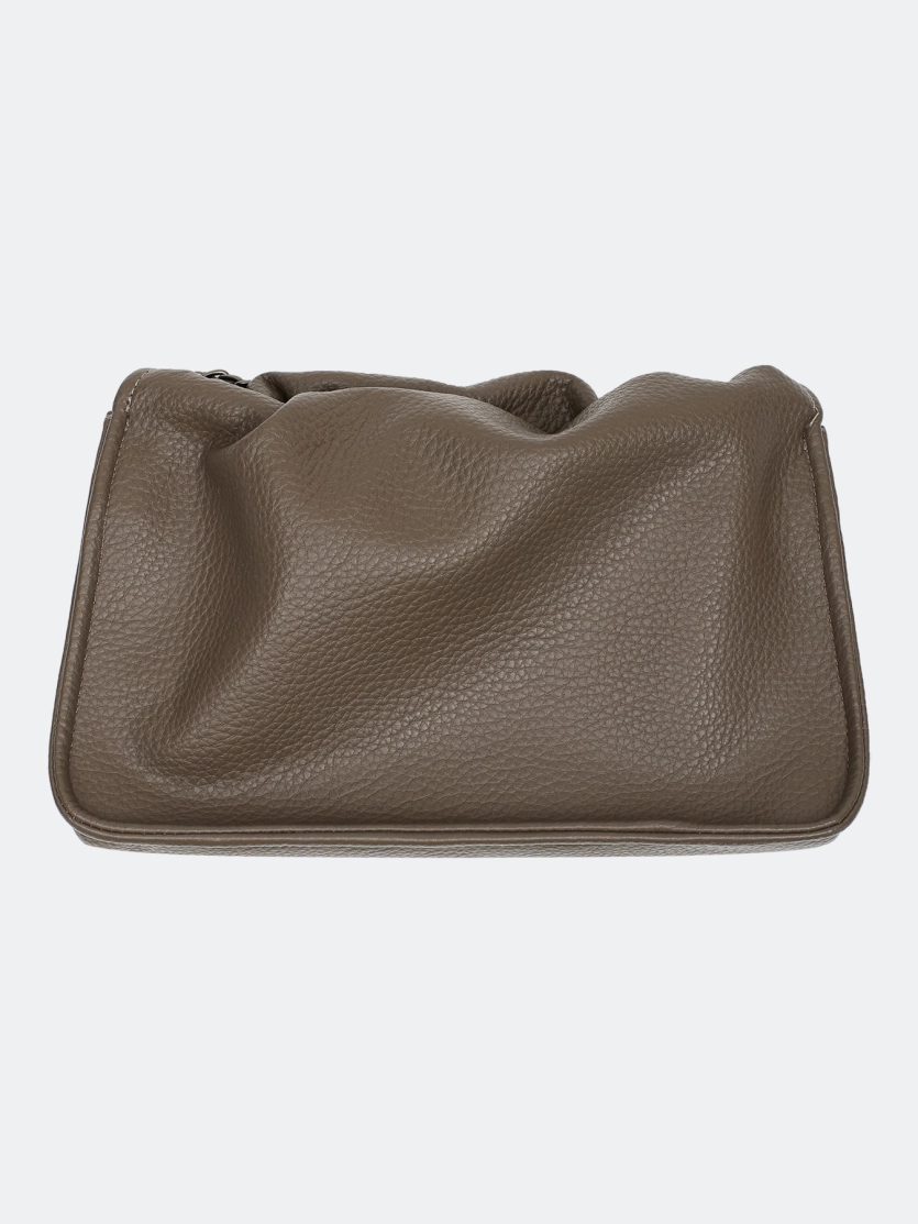 Сумка из эко кожи с ремешком-цепочкой