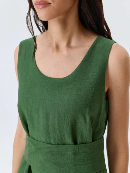 Свободное платье с поясом