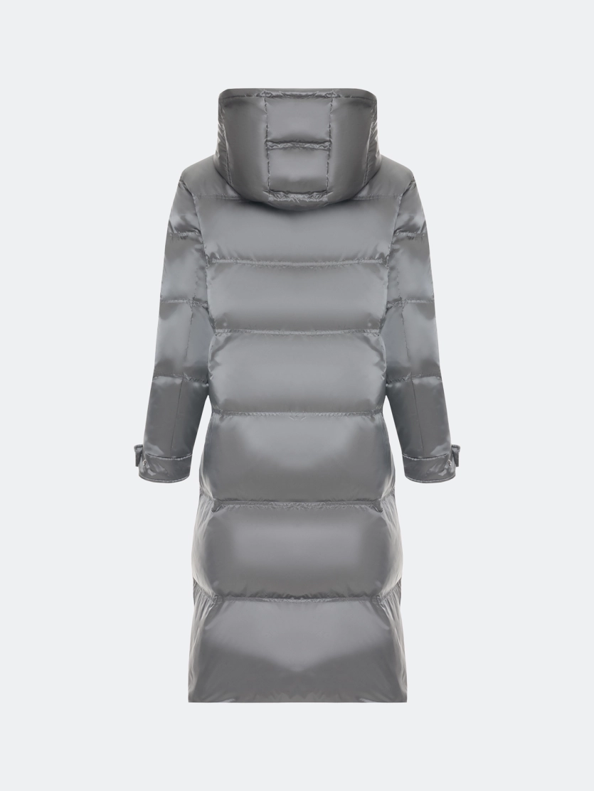 Теплый пуховик с блеском