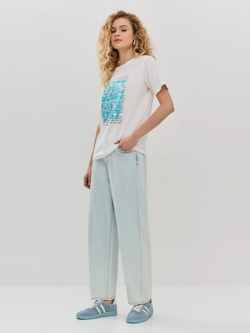 Тонкие джинсы mom fit