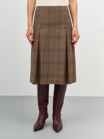 Юбка в клетку со складками