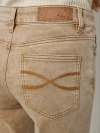 Бежевые джинсы из эластичного денима актуальной варки