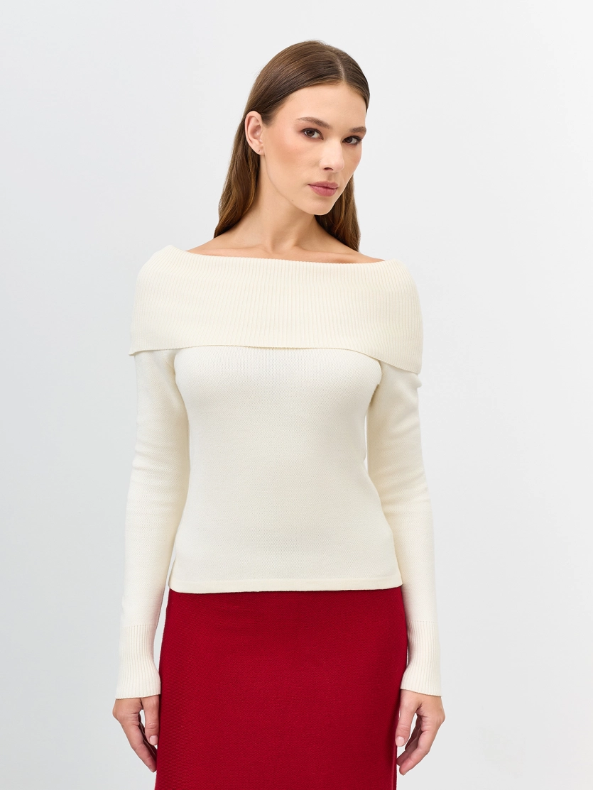 Джемпер с открытыми плечами