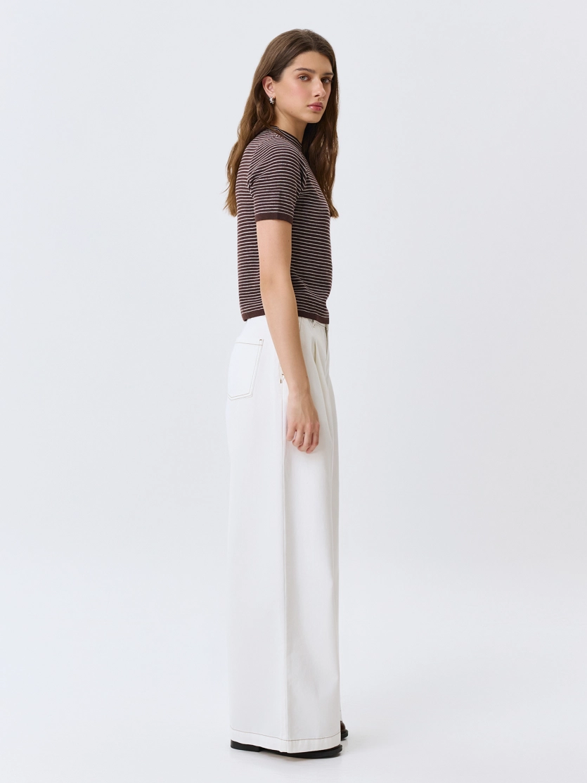 Джинсы палаццо с акцентными складками