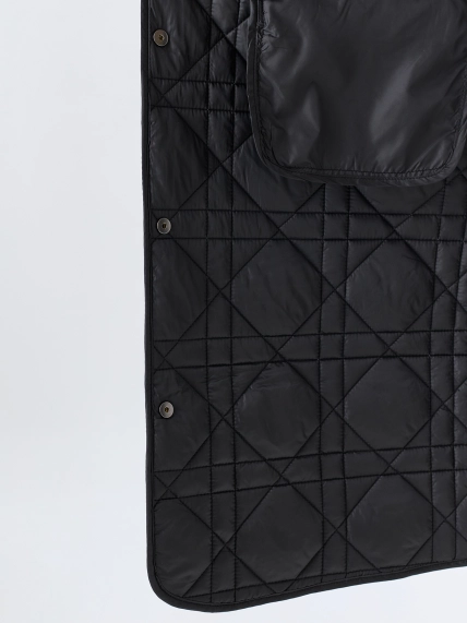 Укороченное стеганое пальто