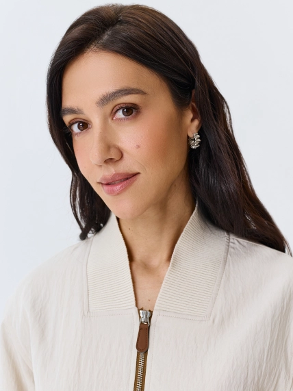 Укороченный бомбер с широким рибом