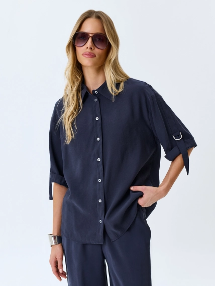 Свободная блузка с укороченными рукавами