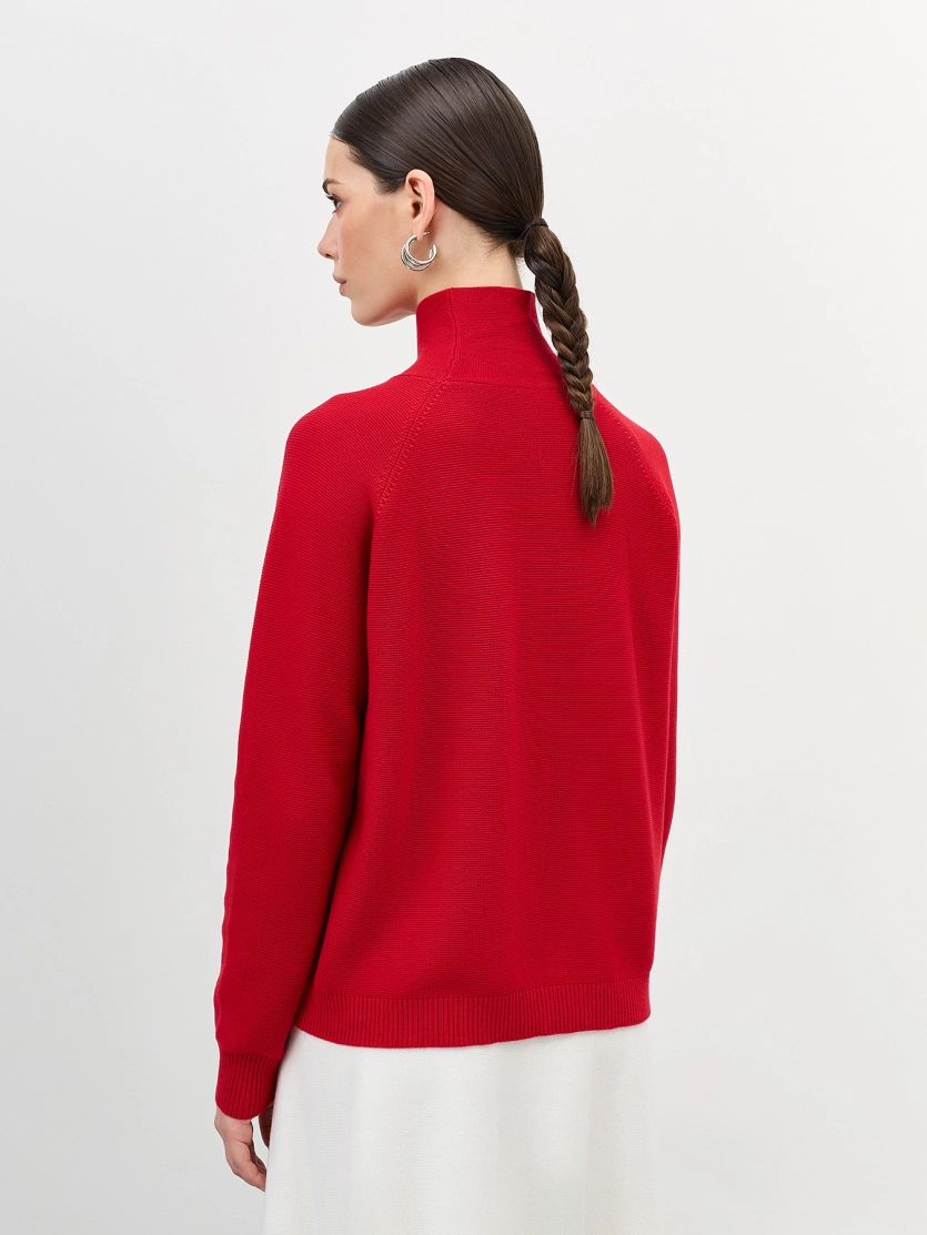 Джемпер с воротником стойкой