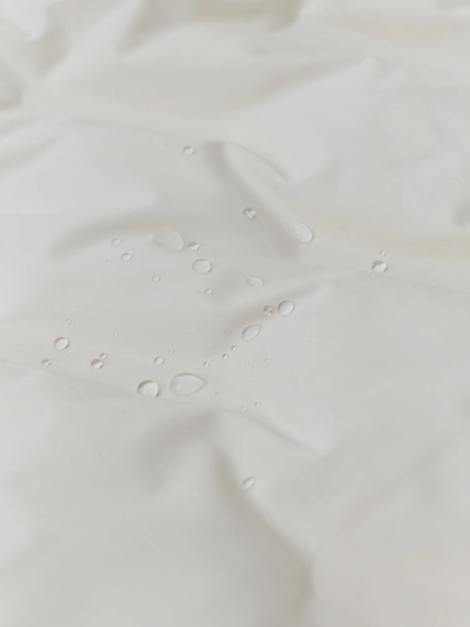 Стеганый жакет с контрастными пуговицами