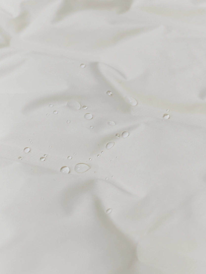 Стеганый жакет с контрастными пуговицами