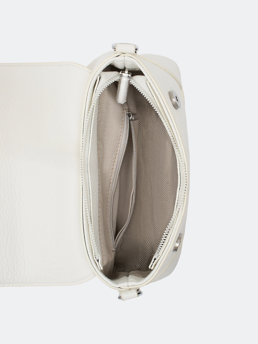 Белая сумка-багет