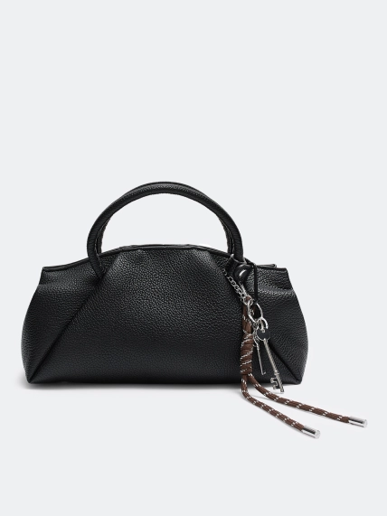 Cумка из эко кожи с акцентным обвесом