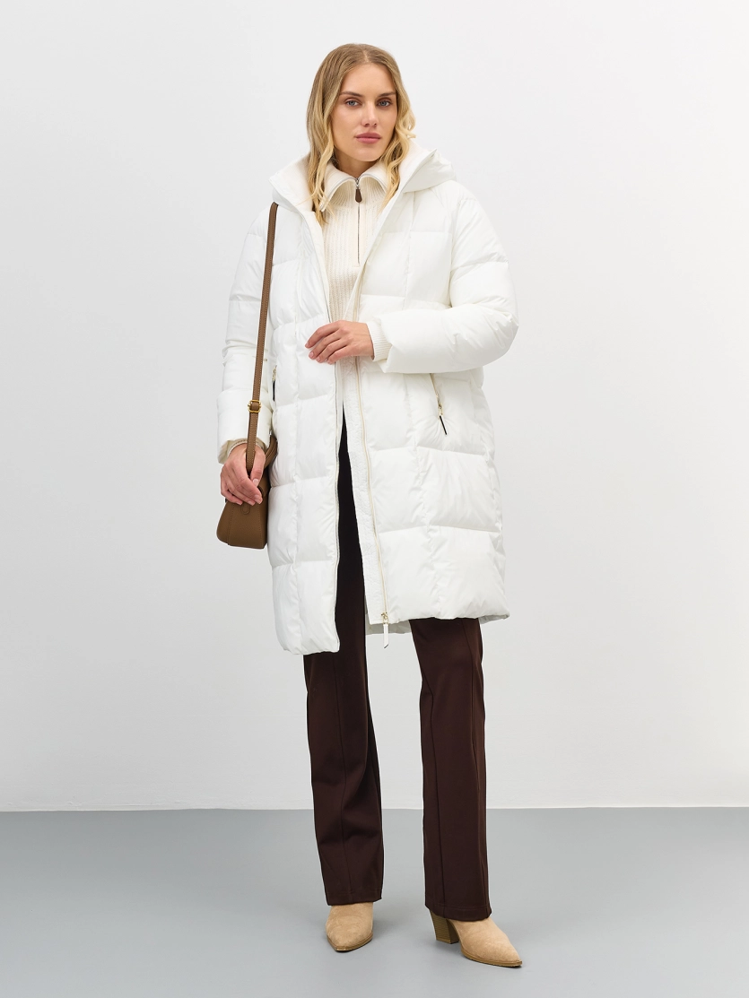 Теплое пальто с квадратной стежкой