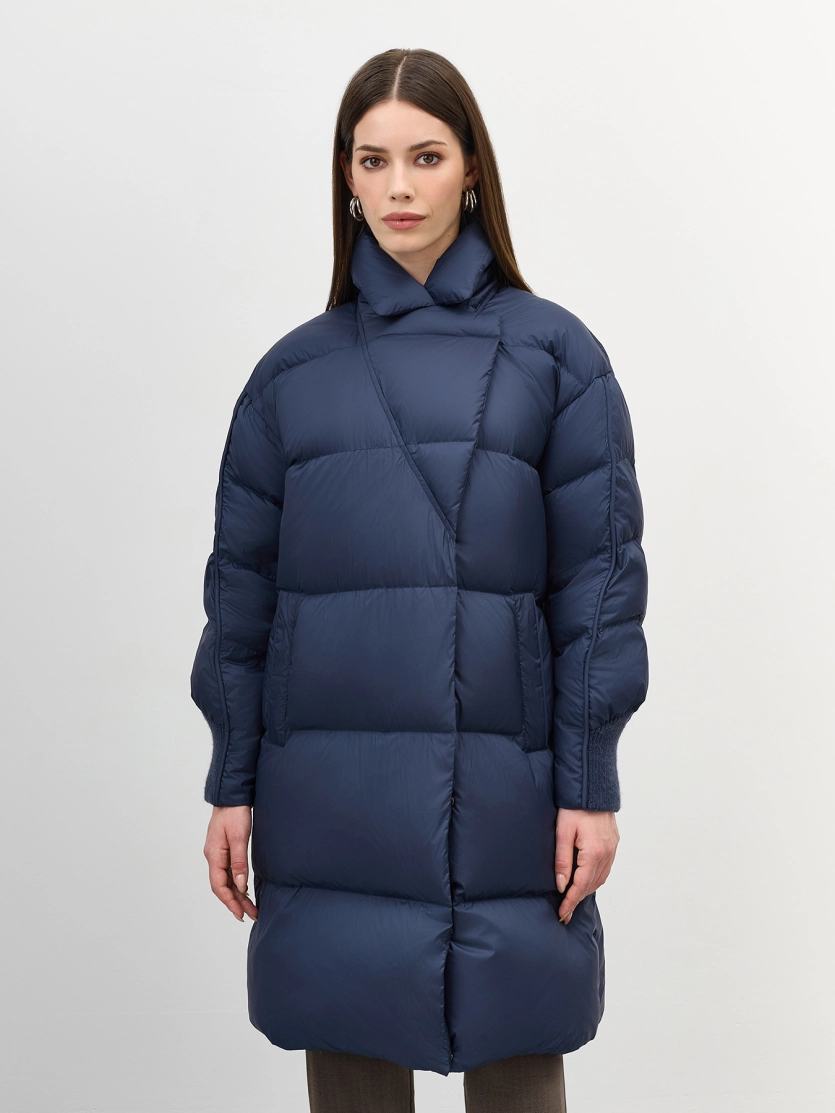 Пуховик на запах с трикотажной манишкой