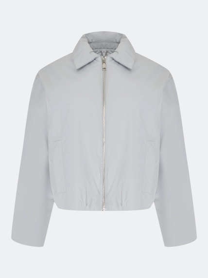 Укороченный утепленный бомбер