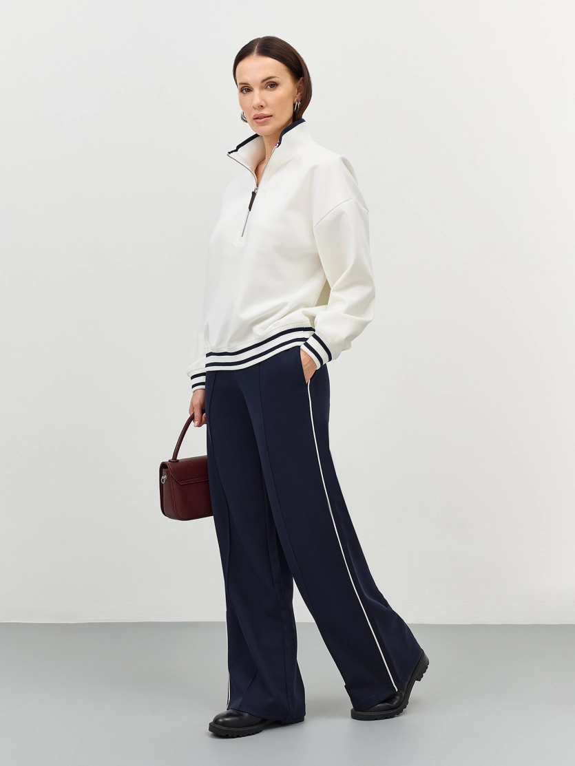 Джемпер с короткой молнией