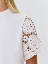 Хлопковая футболка с ажурными рукавами