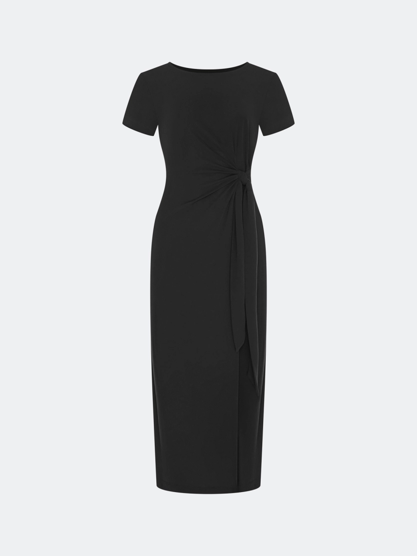 Элегантное платье с акцентной драпировкой
