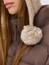 Шапка-капор с помпонами
