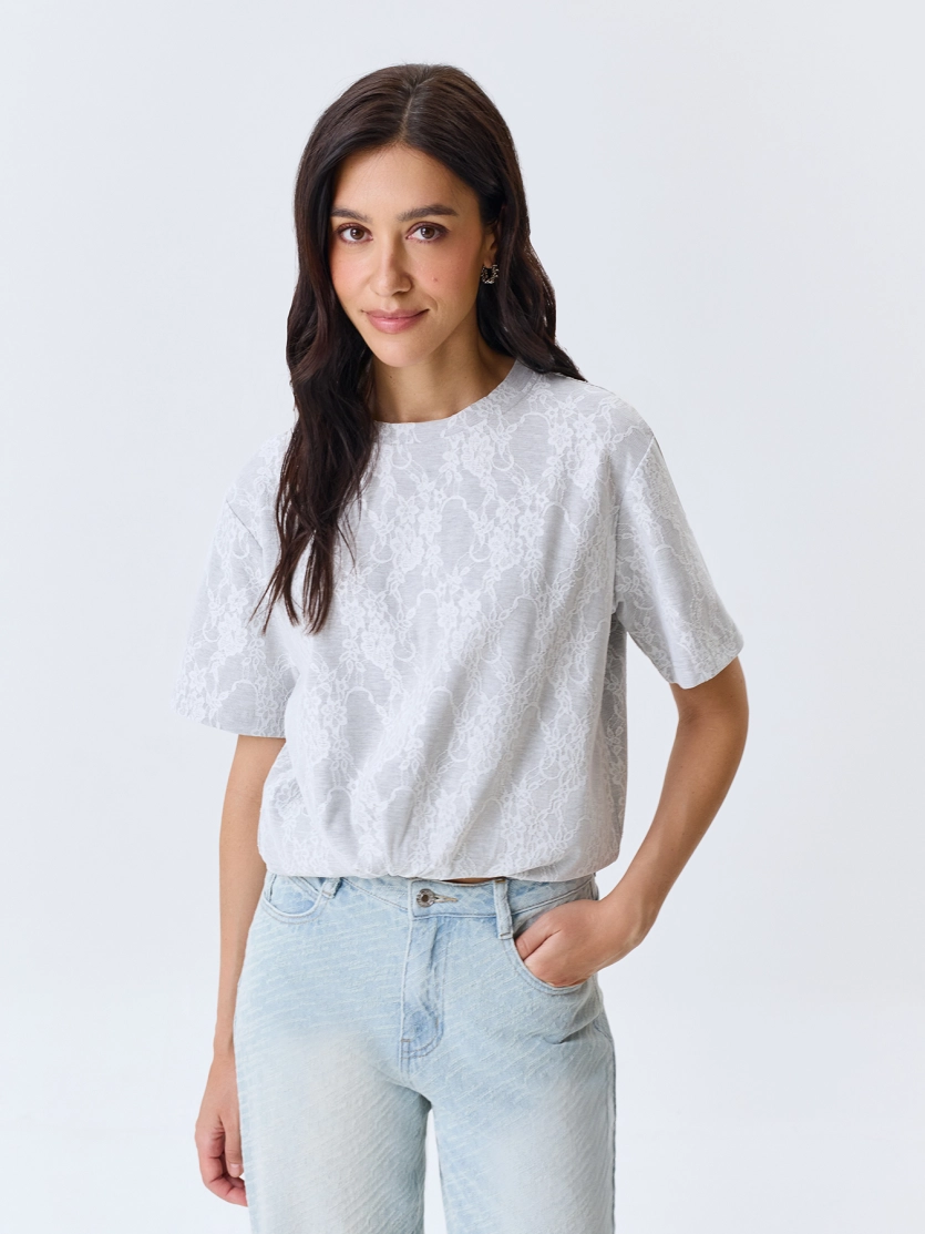 Oversize футболка с кружевом