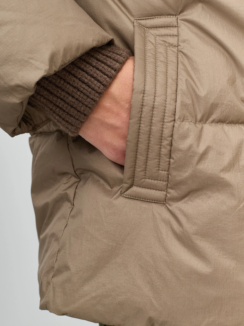 Куртка из нейлона с метализированным эффектом