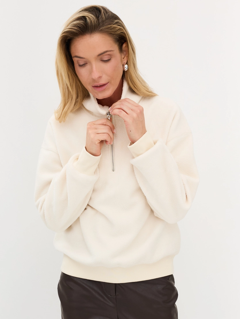 Oversize свитшот из искусственного меха