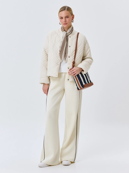 Утепленный жакет с фантазийной стежкой