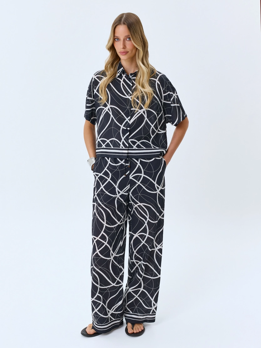 Брюки с абстрактным принтом