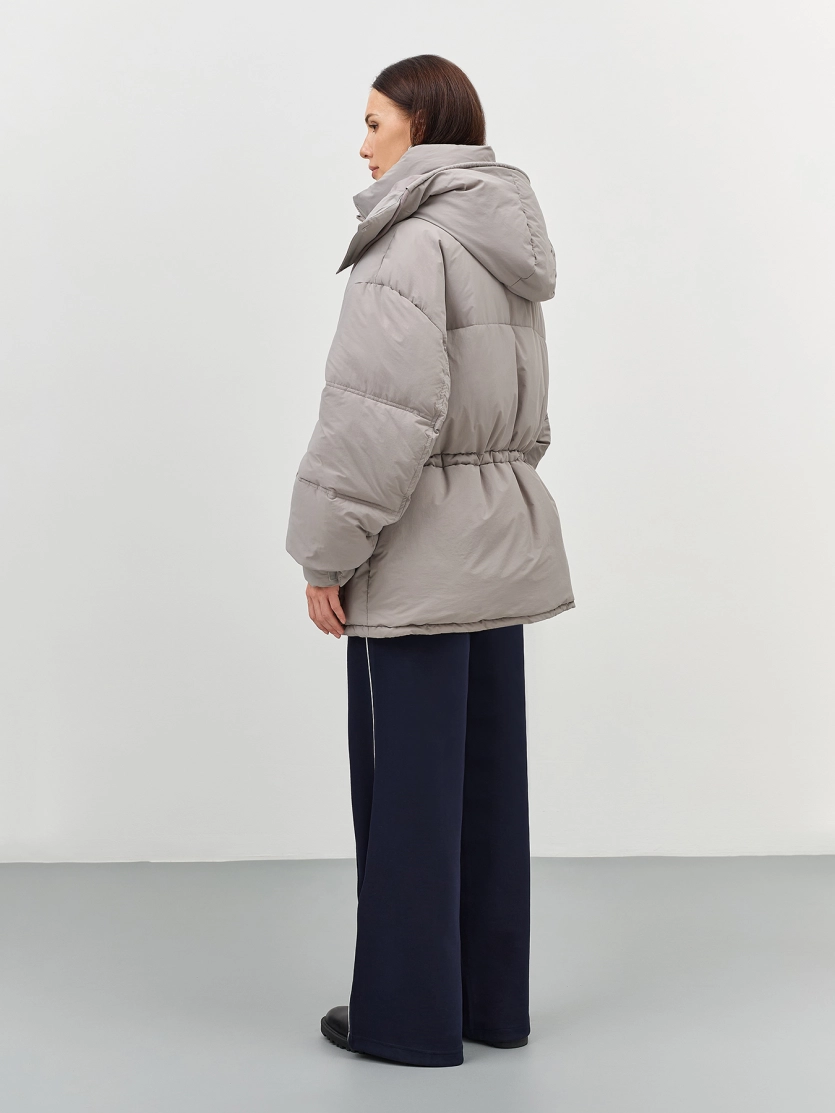 Светлая парка Oversize 