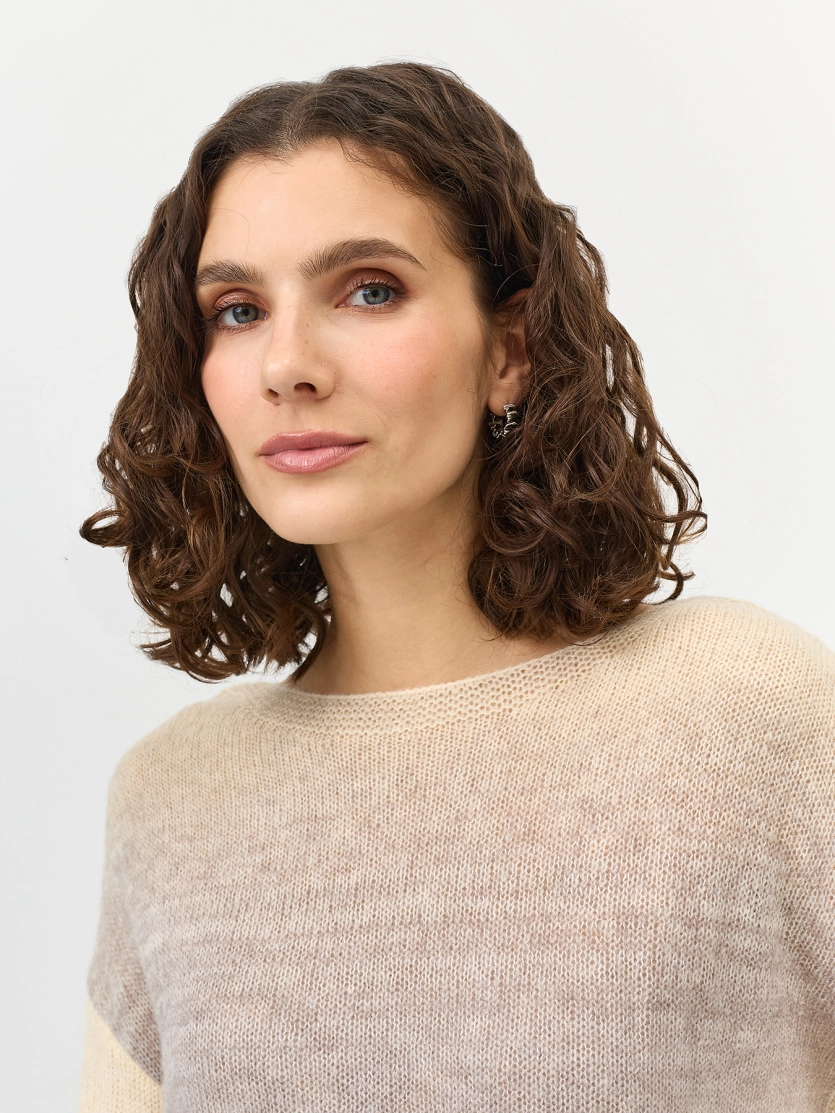 Джемпер с градиентным принтом