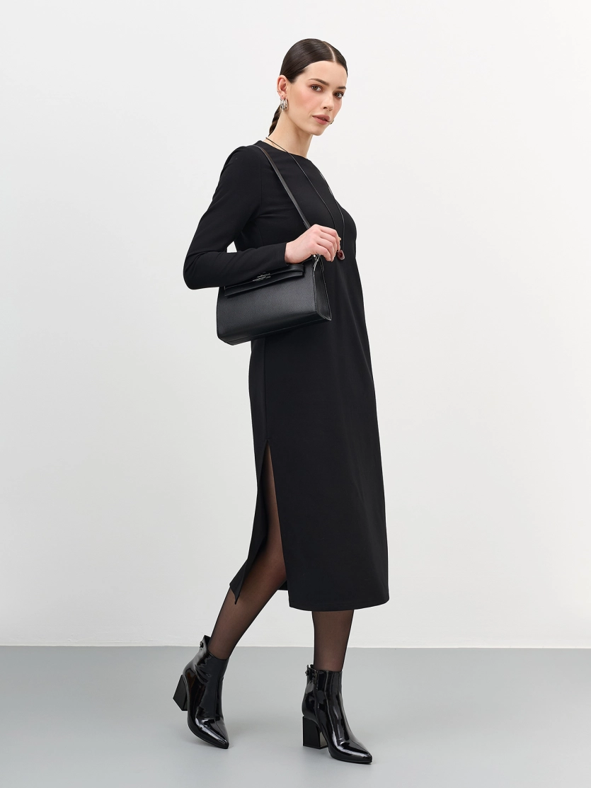 Ботильоны из лаковой кожи