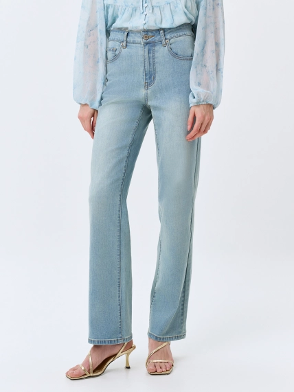 Классические джинсы с деликатной варкой