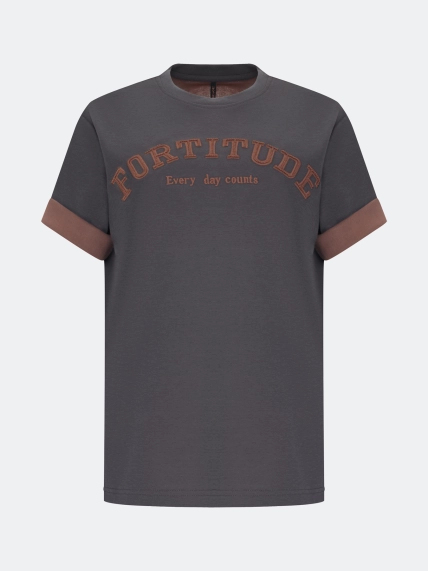 Прямая футболка в стиле "College"