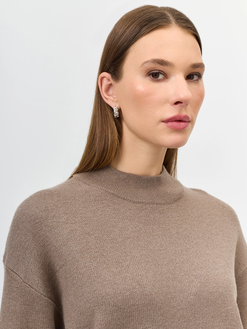 Свободный свитер с шерстью