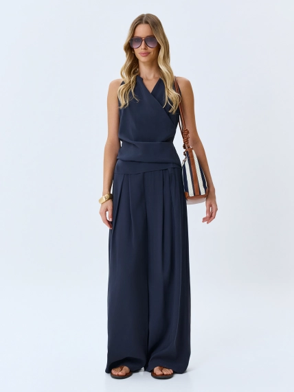 Брюки-палаццо из района