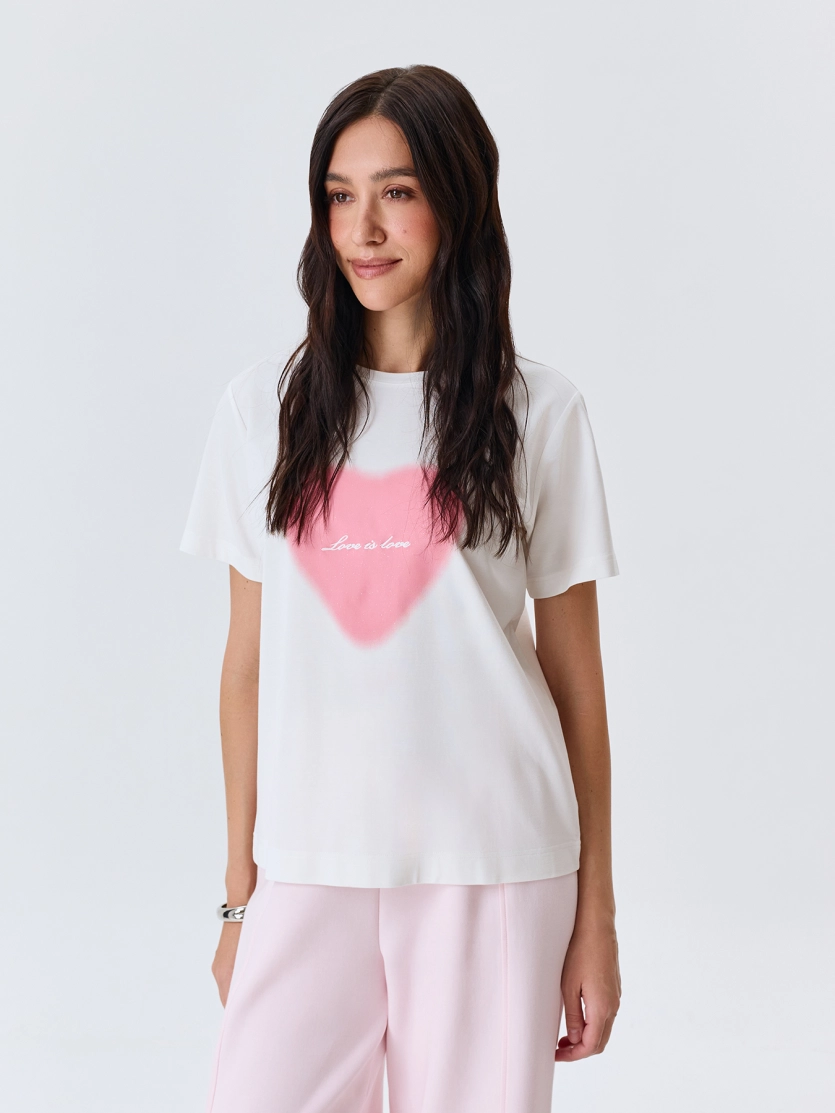 Футболка с принтом "сердце"
