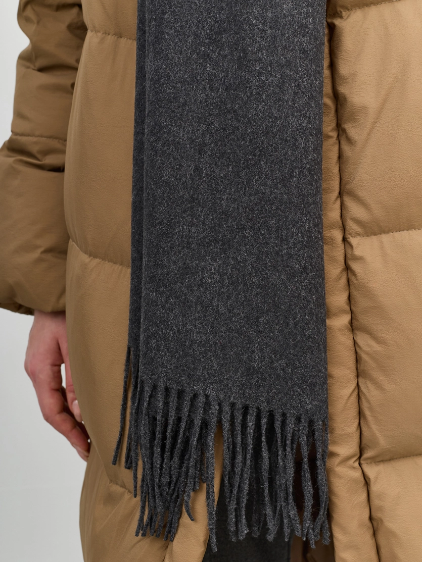 Графитовый палантин с шерстью