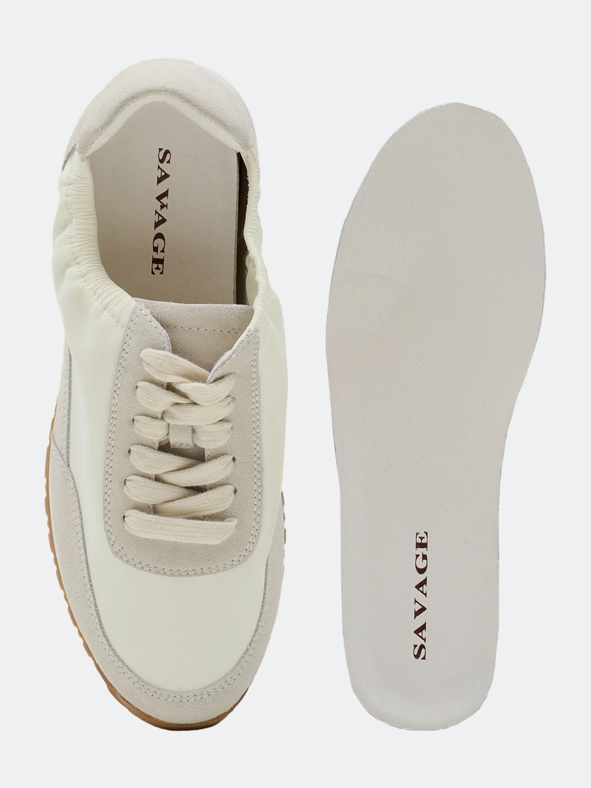 Кроссовки из замши с акцентной сборкой